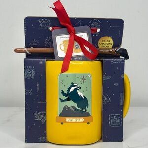 HUFFLEPUFF NEW Rae Dunn Harry Potter Color Changing Mug with Wand